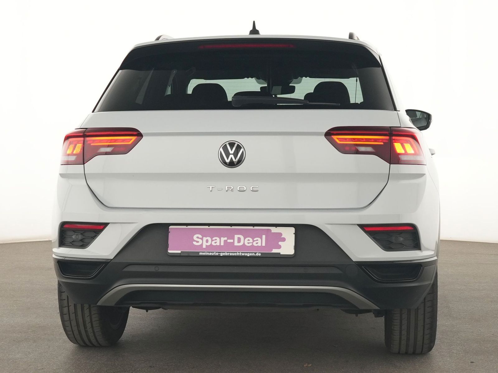 Volkswagen T-Roc 2022 г. Серебристый, пробег 57319 км