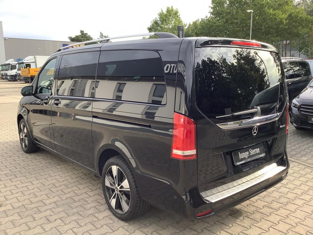Mercedes-Benz V 300 2023 г. Чёрный, пробег 42956 км