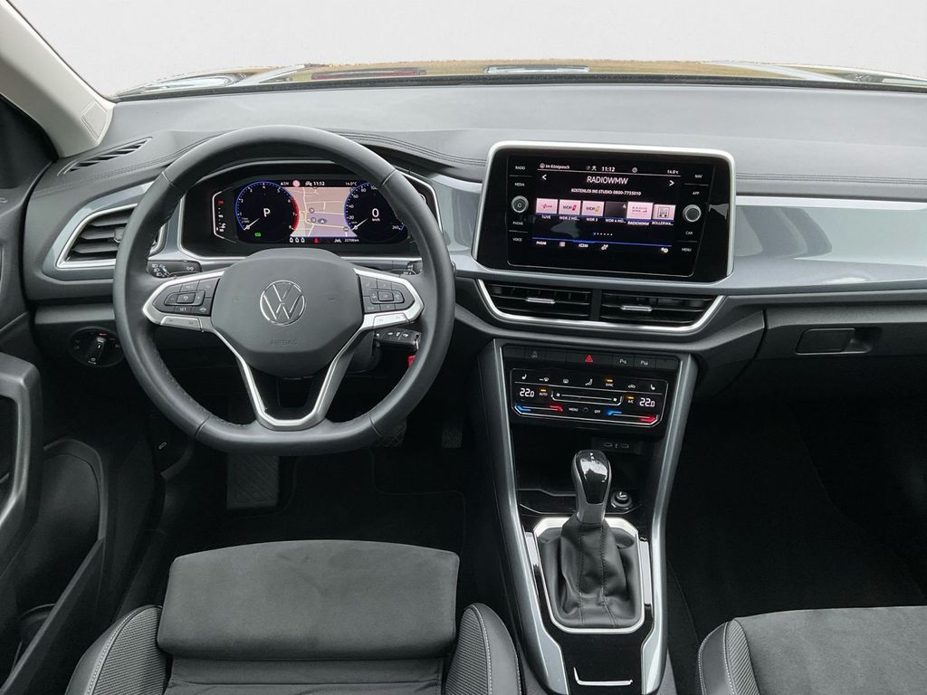 Volkswagen T-Roc 2025 г. Чёрный, пробег 22702 км