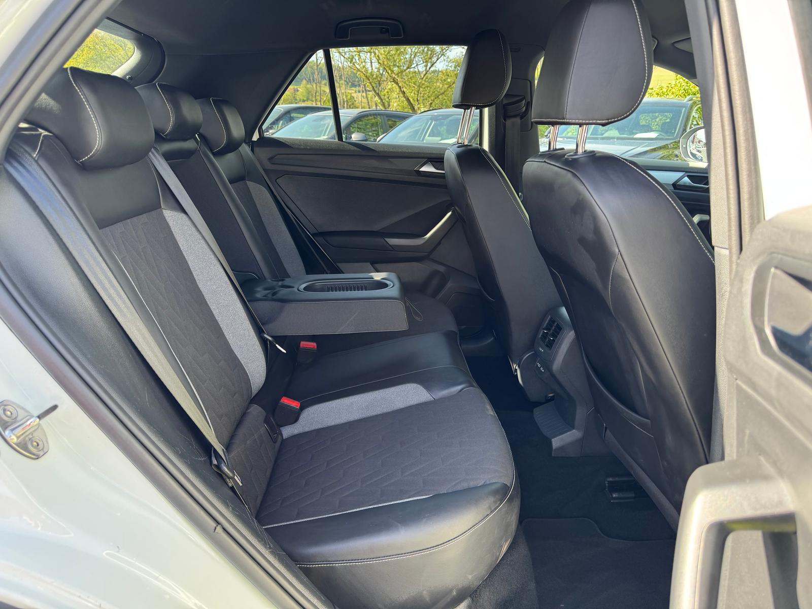 Volkswagen T-Roc 2025 г. Белый, пробег 46736 км