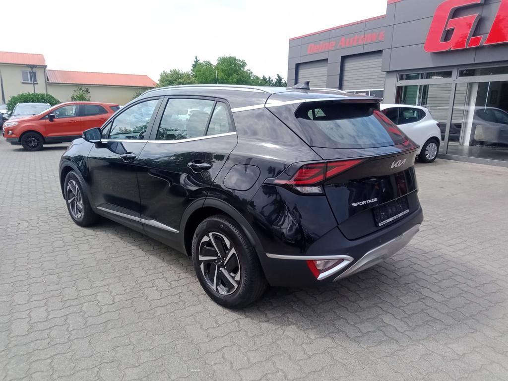 Kia Sportage 2022 г. Чёрный, пробег 46540 км