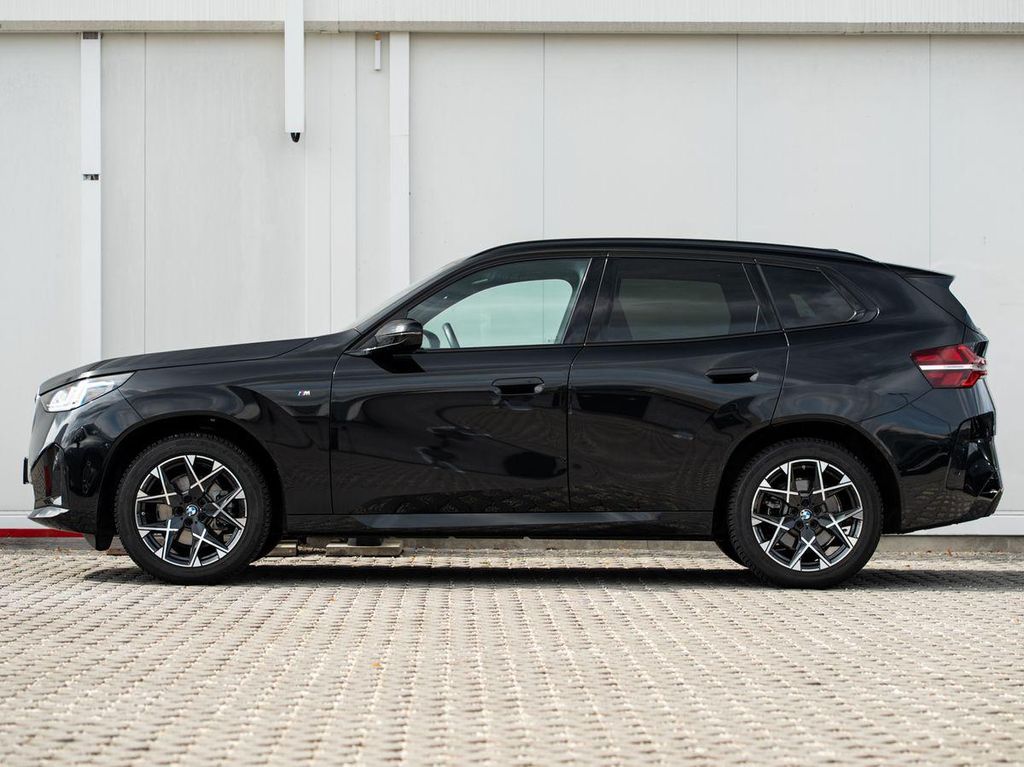 BMW X3 2026 г. Чёрный, пробег 21490 км
