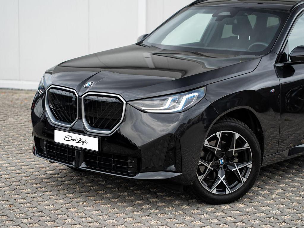 BMW X3 2026 г. Серый, пробег 16999 км