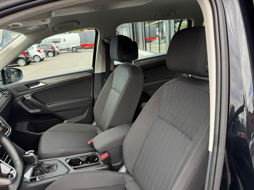 Volkswagen TIGUAN ALLSPACE 2025 г. Чёрный, пробег 30000 км