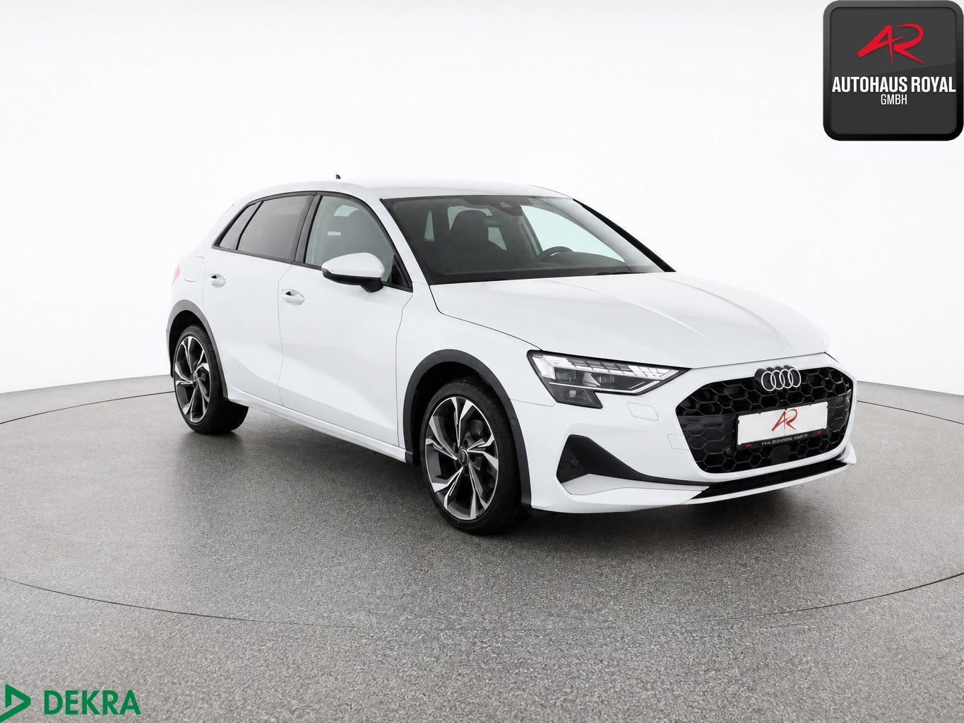 Audi A3 2025 г. Белый, пробег 38283 км