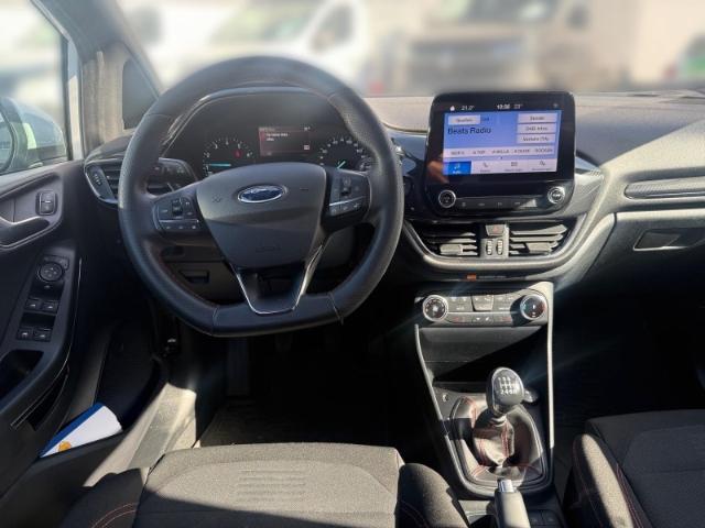 Ford Fiesta 2022 г. Белый, пробег 58870 км