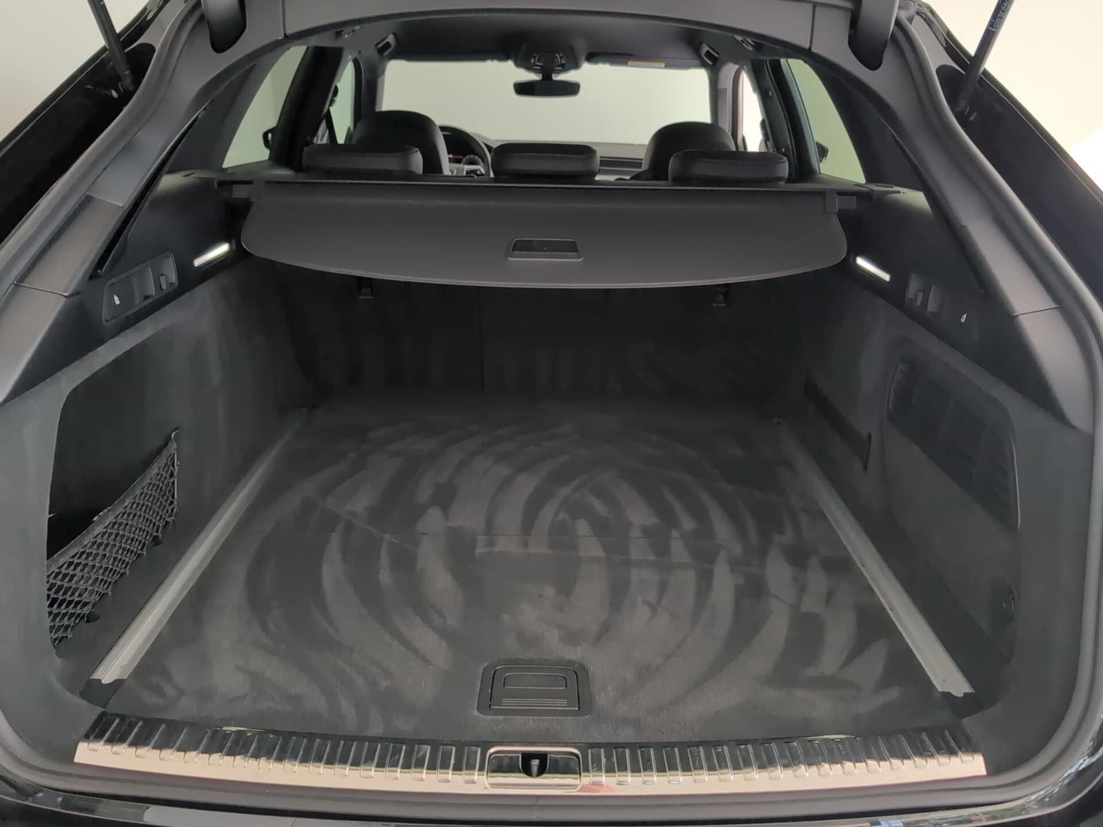 Audi A6 2022 г. Чёрный, пробег 43464 км