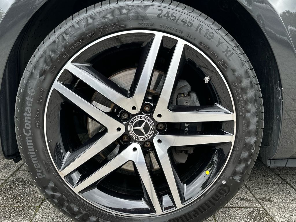 Mercedes-Benz V 250 2025 г. Серый, пробег 39200 км