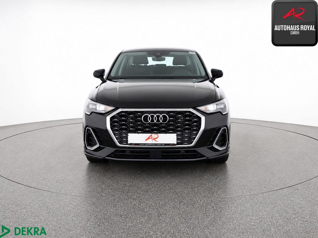 Audi Q3 2023 г. Чёрный, пробег 48140 км