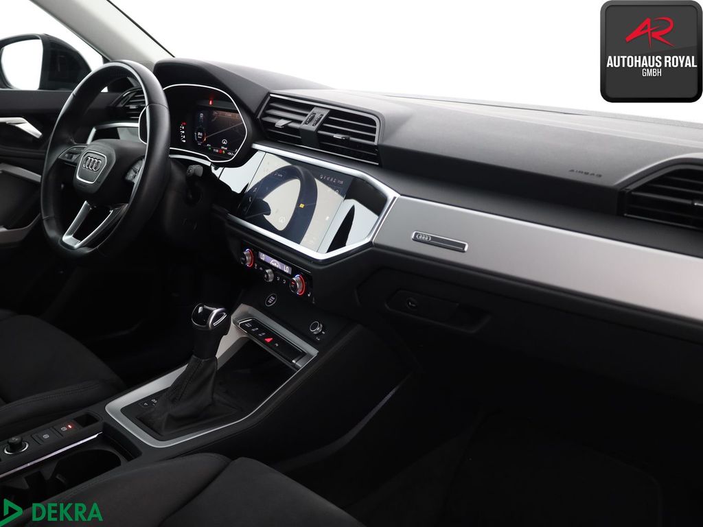Audi Q3 2023 г. Чёрный, пробег 48140 км