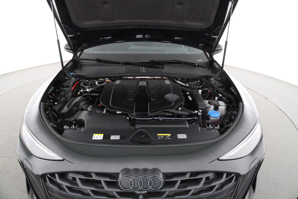 Audi A6 2025 г. Зелёный, пробег 25283 км