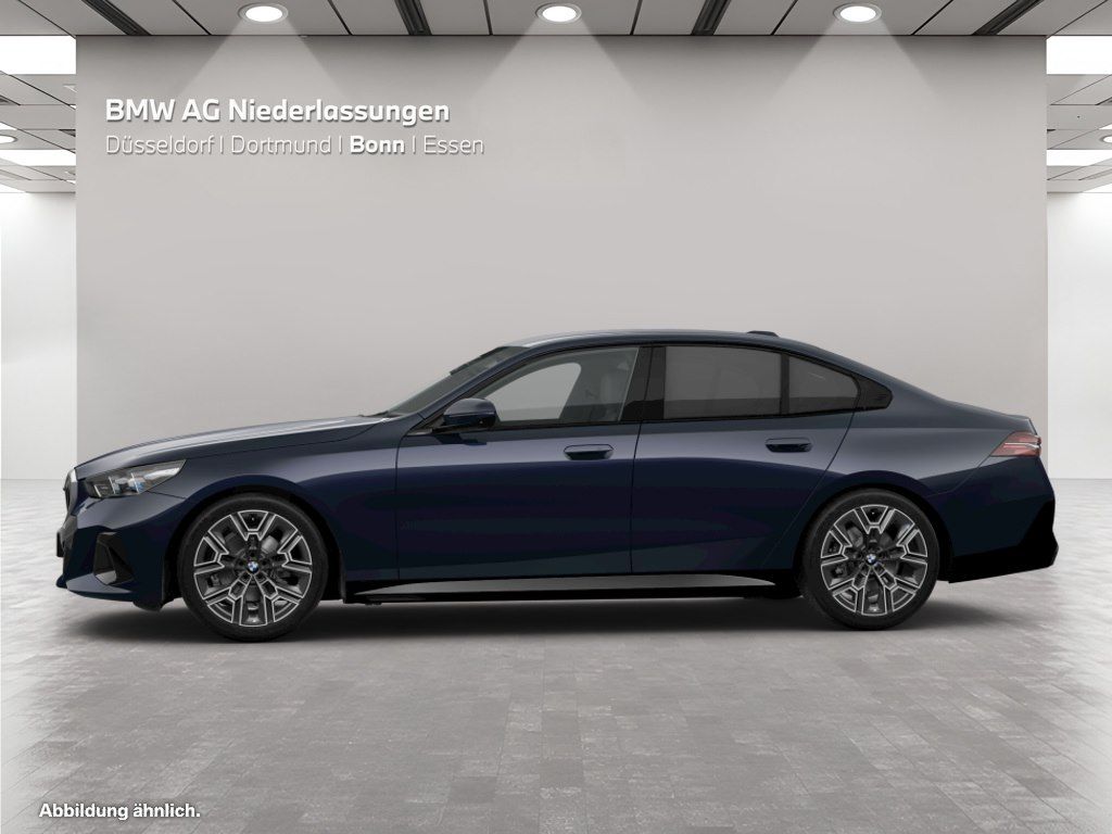 BMW 520 2025 г. Чёрный, пробег 26131 км