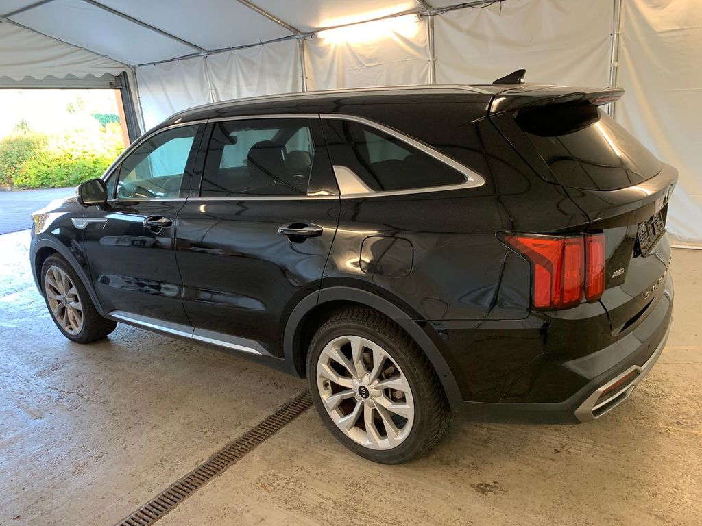 Kia Sorento 2021 г. Чёрный, пробег 50000 км