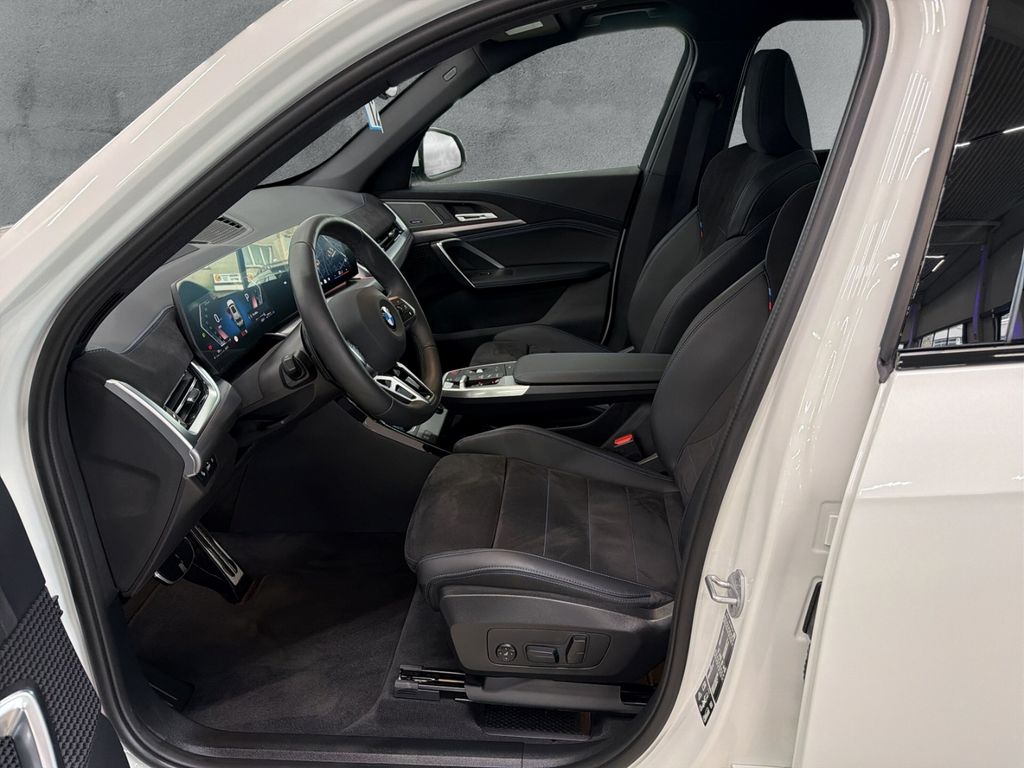 BMW X1 2025 г. Белый, пробег 9071 км