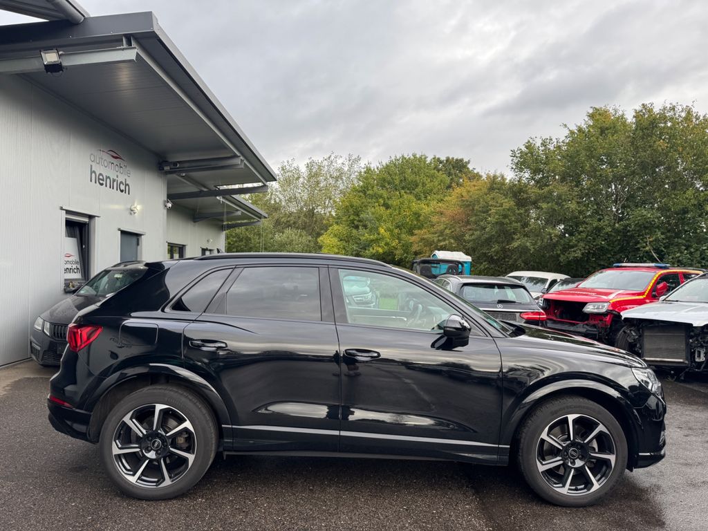 Audi Q3 2024 г. Чёрный, пробег 57000 км