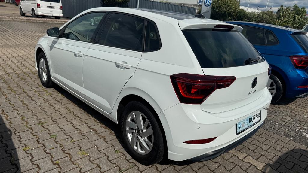 Volkswagen Polo 2022 г. Белый, пробег 45715 км