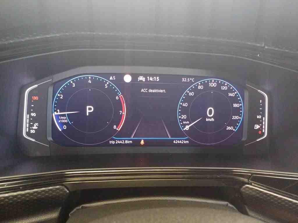 Volkswagen T-Cross 2023 г. Серый, пробег 42442 км