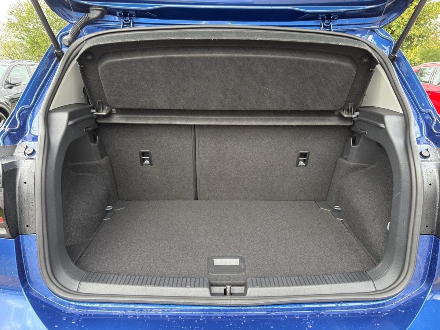 Volkswagen T-Cross 2022 г. Синий, пробег 43945 км