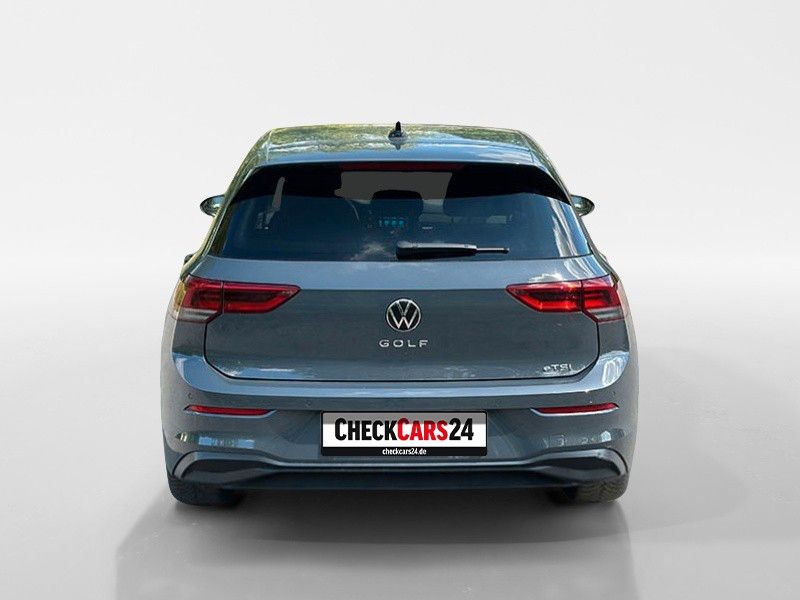 Volkswagen Golf 2024 г. Серый, пробег 50795 км