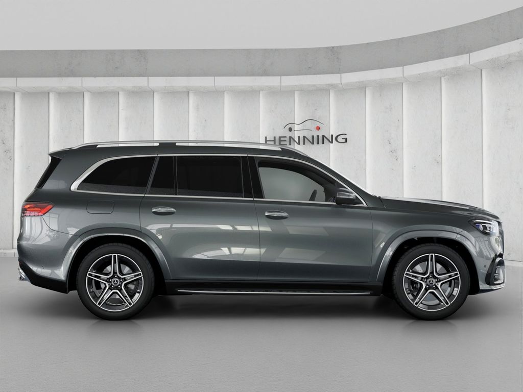 Mercedes-Benz GLS 350 2025 г. Серый, пробег 48078 км