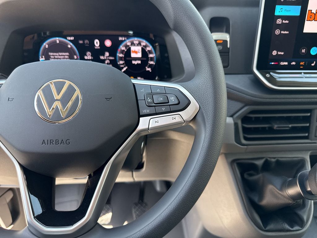 Volkswagen CRAFTER 2026 г. Белый, пробег 50 км