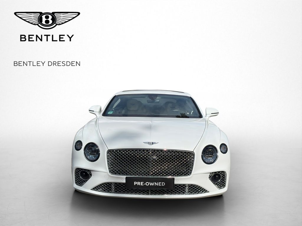 Bentley Continental GT 2022 г. Белый, пробег 54900 км