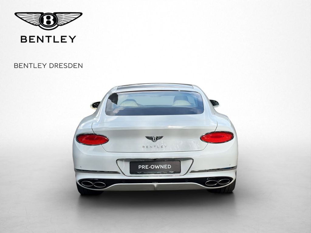 Bentley Continental GT 2022 г. Белый, пробег 54900 км
