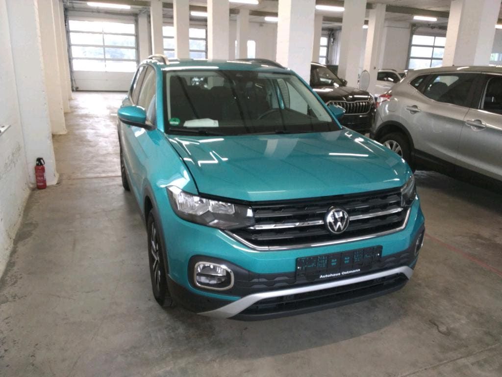 Volkswagen T-Cross 2023 г. Зелёный, пробег 32478 км