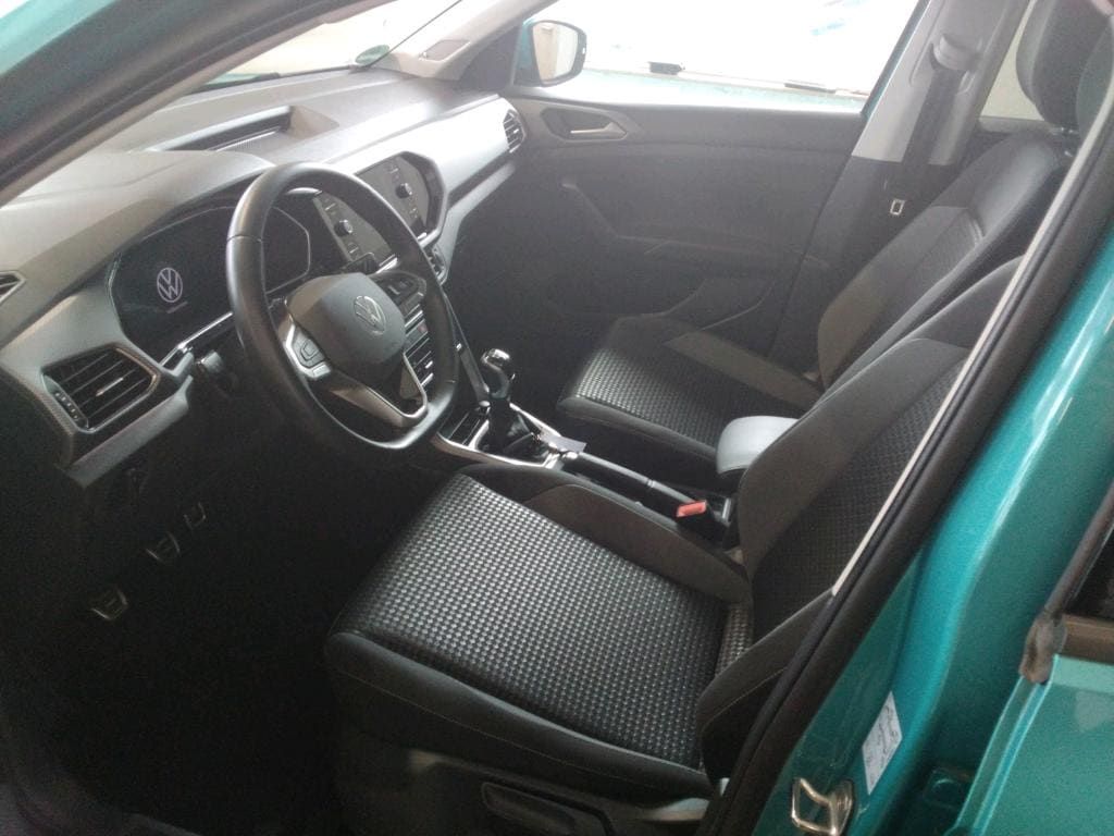 Volkswagen T-Cross 2023 г. Зелёный, пробег 32478 км