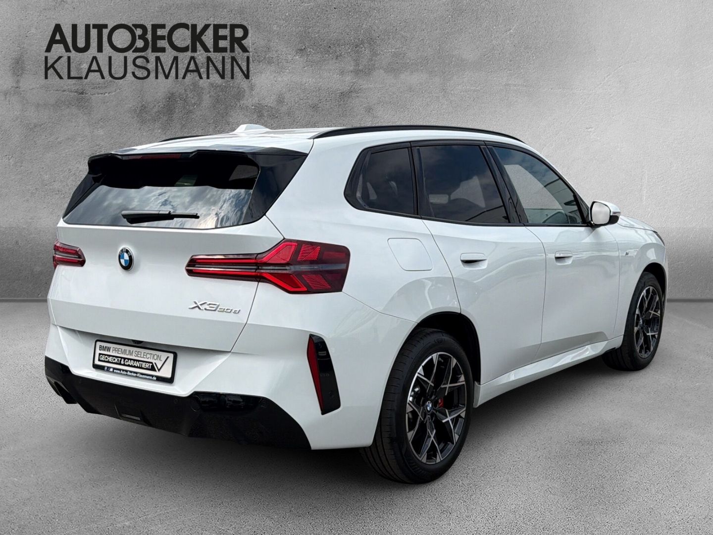 BMW X3 2025 г. Белый, пробег 6727 км