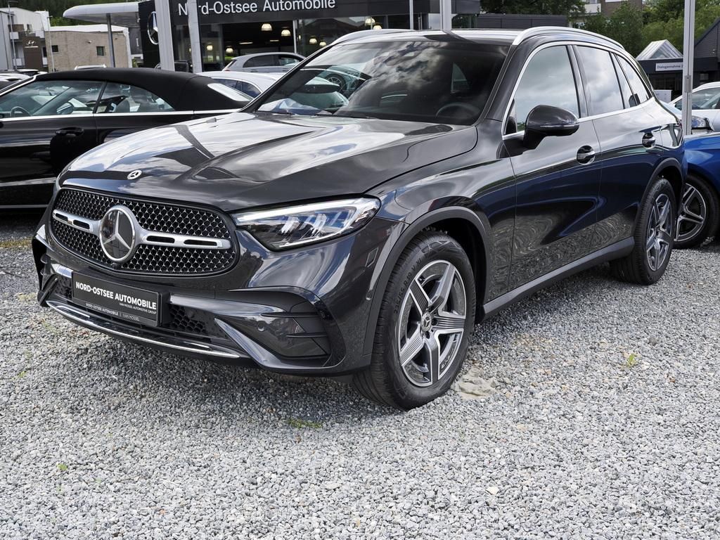 Mercedes-Benz GLC 300 2025 г. Серый, пробег 13126 км