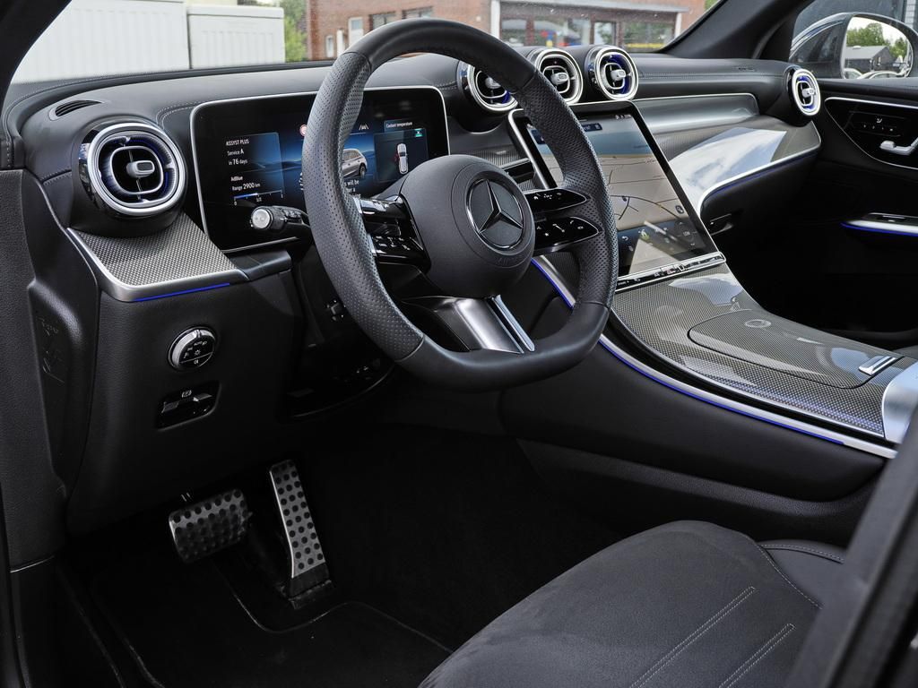 Mercedes-Benz GLC 300 2025 г. Серый, пробег 13126 км