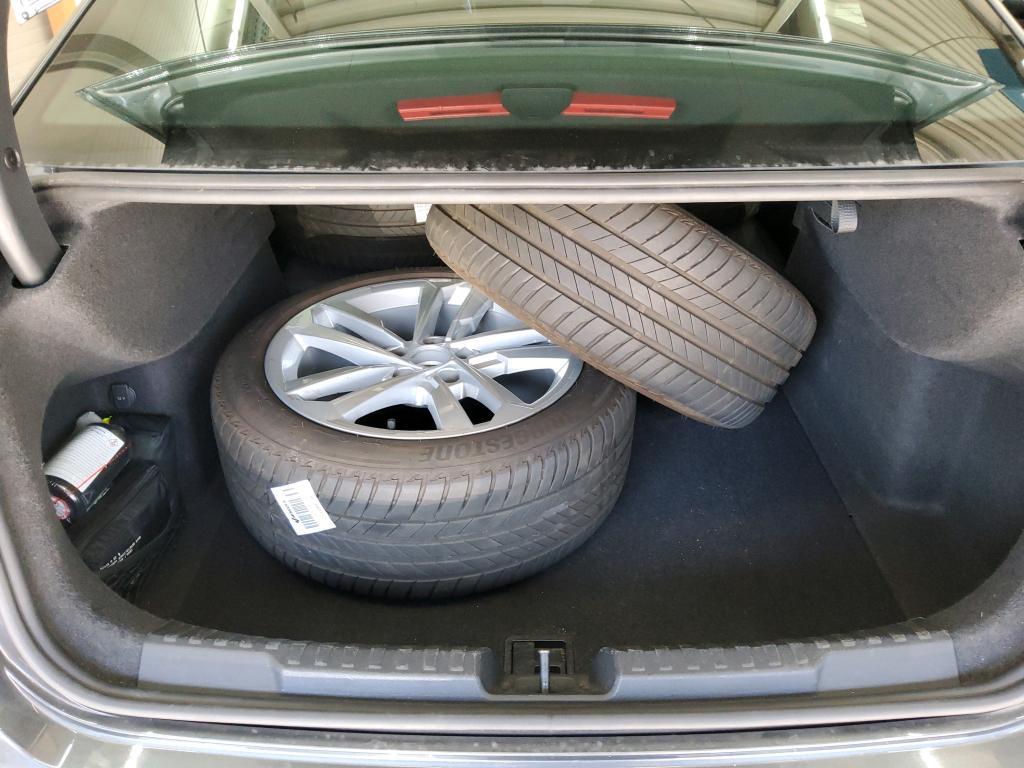 Audi A3 2022 г. Серый, пробег 47500 км