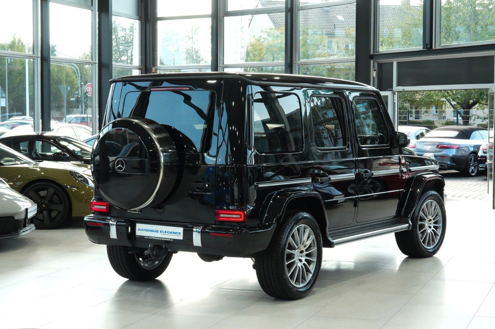 Mercedes-Benz G 500 2024 г. Чёрный, пробег 48637 км