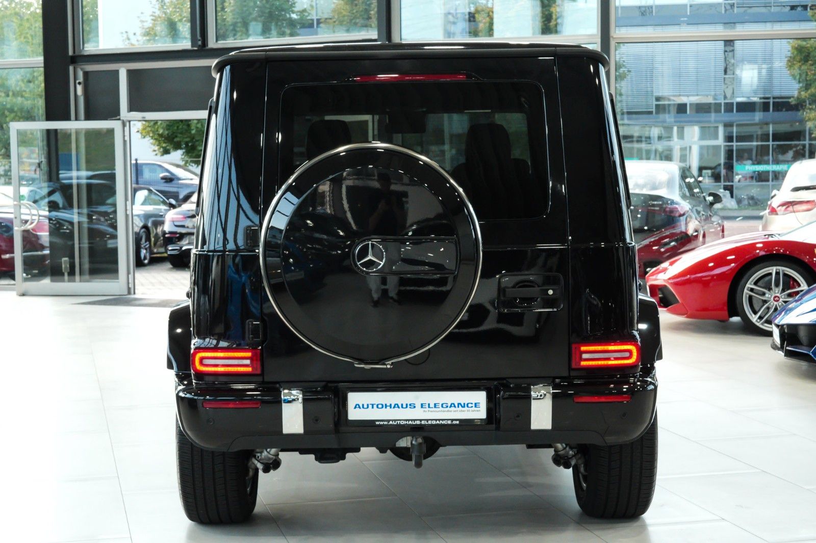 Mercedes-Benz G 500 2024 г. Чёрный, пробег 48637 км