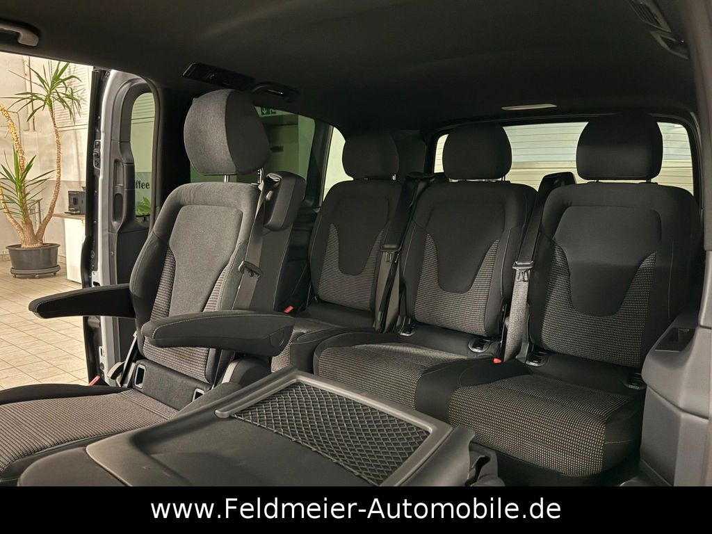 Mercedes-Benz V 300 2025 г. Белый, пробег 15300 км