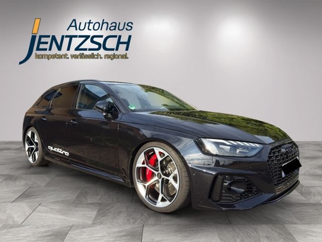 Audi RS4 2023 г. Чёрный, пробег 15000 км