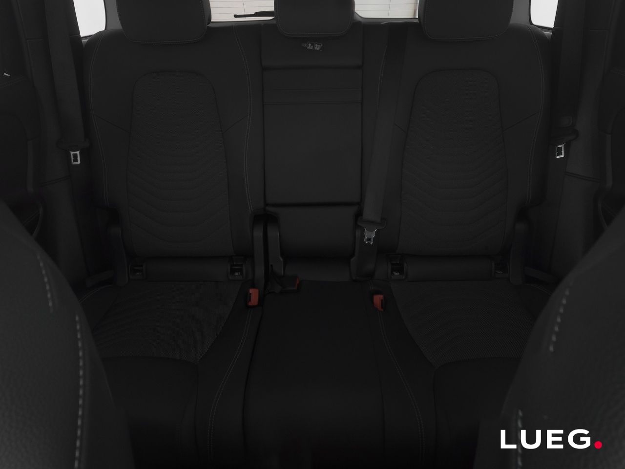 Mercedes-Benz GLB 200 2023 г. Чёрный, пробег 59974 км