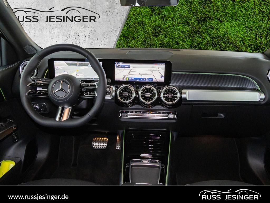 Mercedes-Benz GLB 220 2025 г. Чёрный, пробег 10000 км