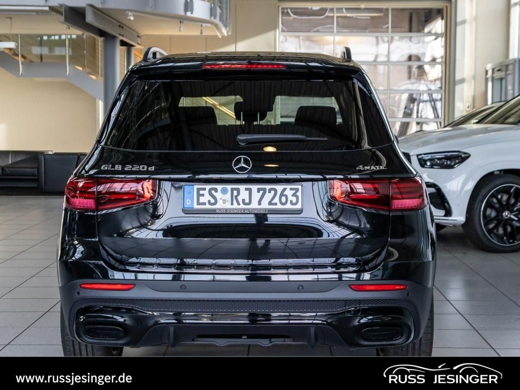 Mercedes-Benz GLB 220 2025 г. Чёрный, пробег 10000 км