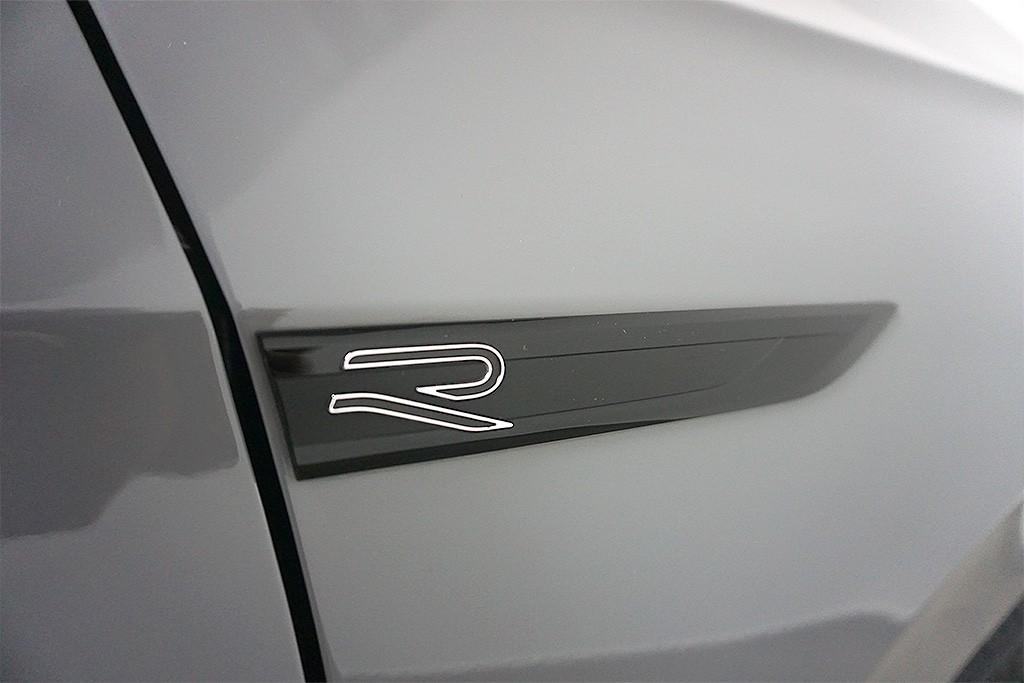 Volkswagen Golf 2024 г. Серый, пробег 44174 км