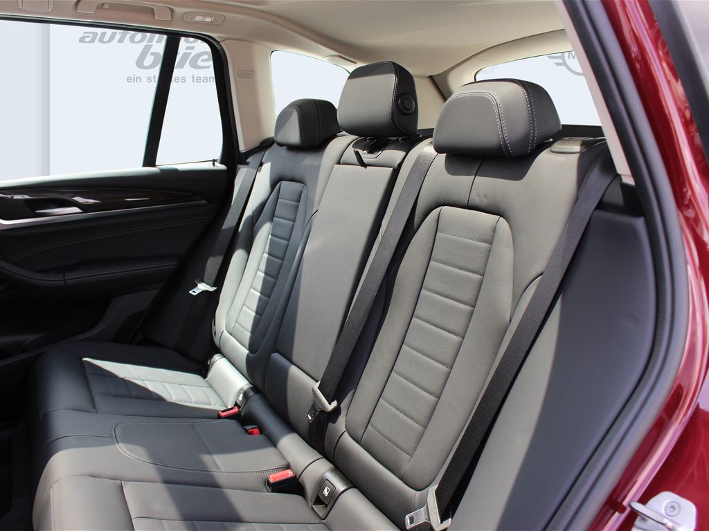 BMW X3 2023 г. Красный, пробег 48190 км