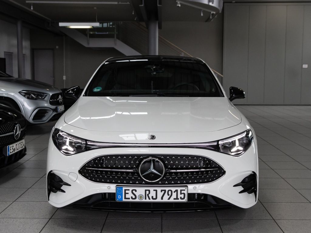 Mercedes-Benz CLA 220 2026 г. Белый, пробег 3500 км
