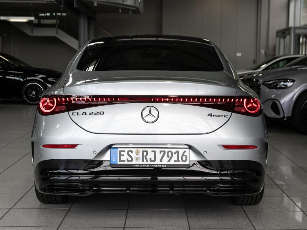 Mercedes-Benz CLA 220 2026 г. Серебристый, пробег 5000 км
