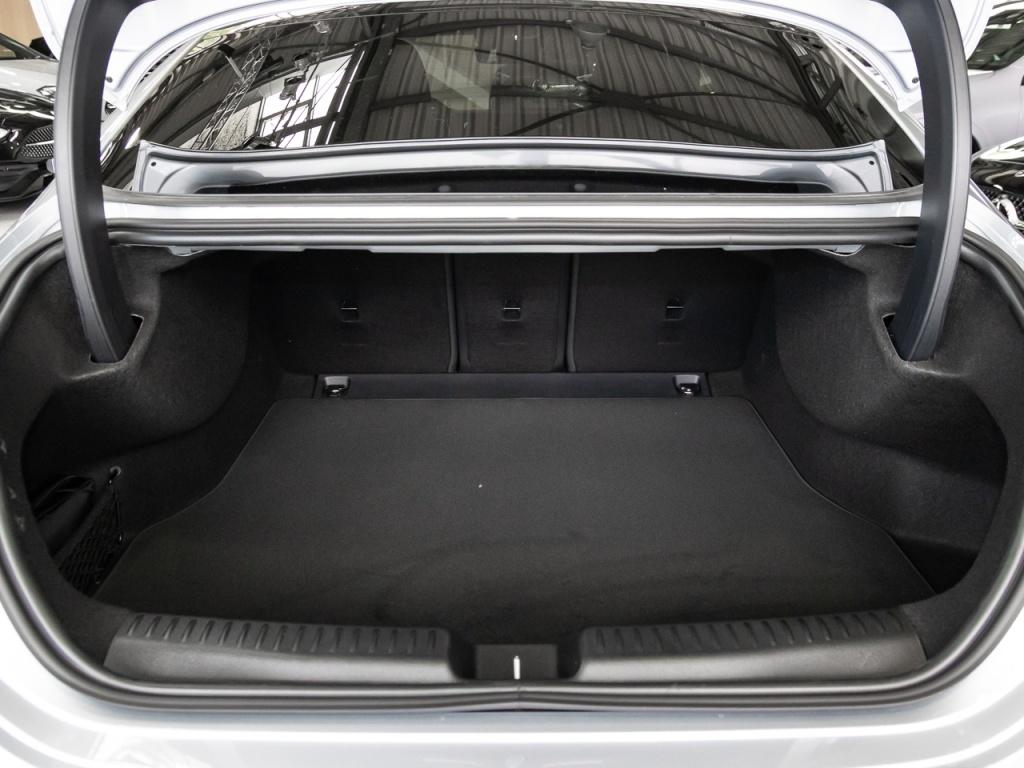 Mercedes-Benz CLA 220 2026 г. Серебристый, пробег 5000 км