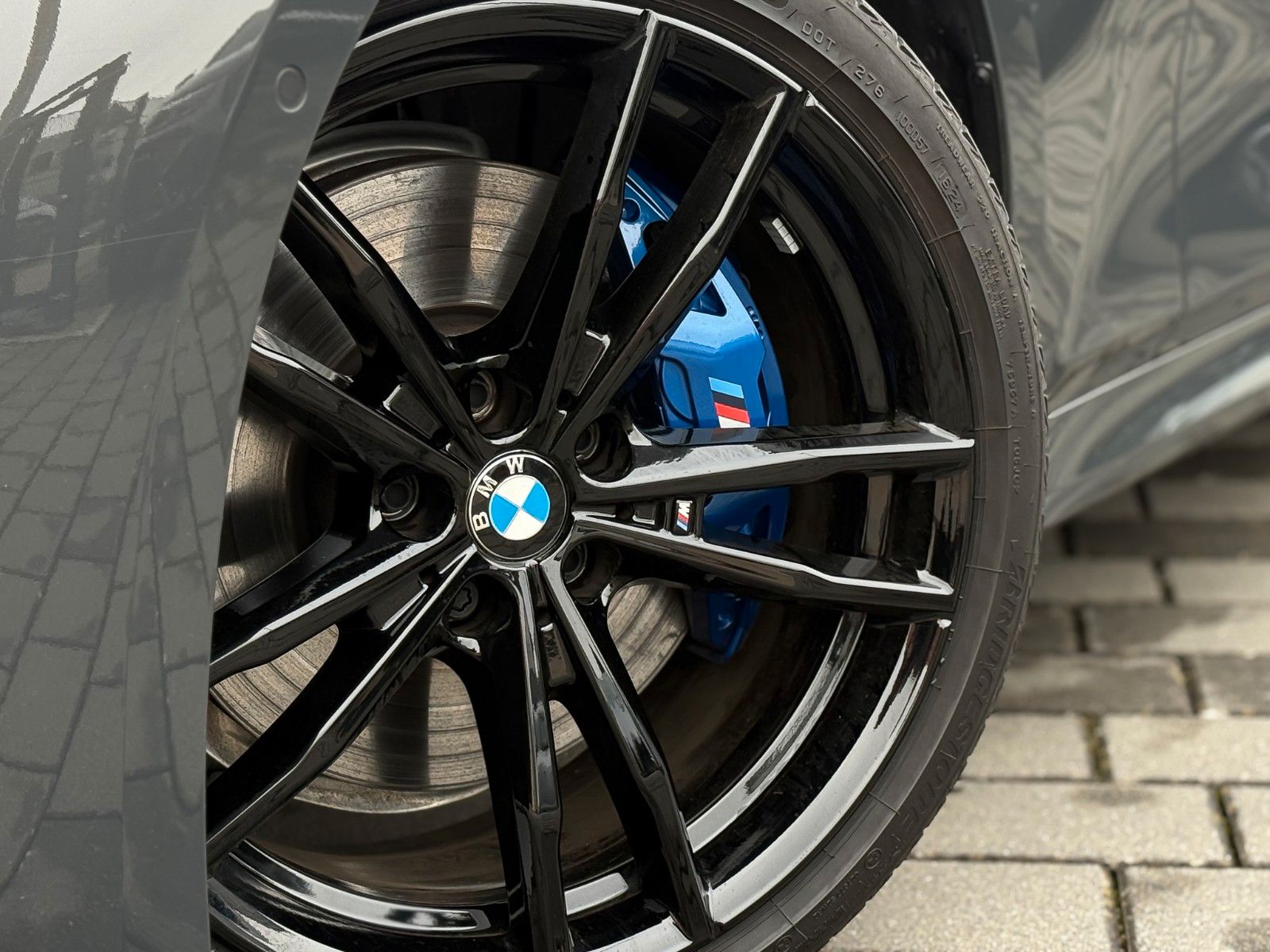 BMW 320 2024 г. Серый, пробег 46100 км