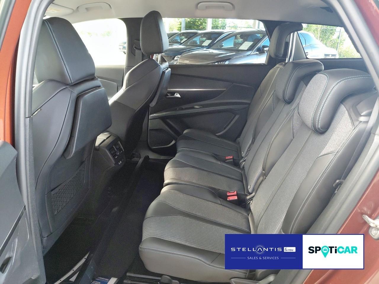 Peugeot 5008 2022 г. Коричневый, пробег 51538 км