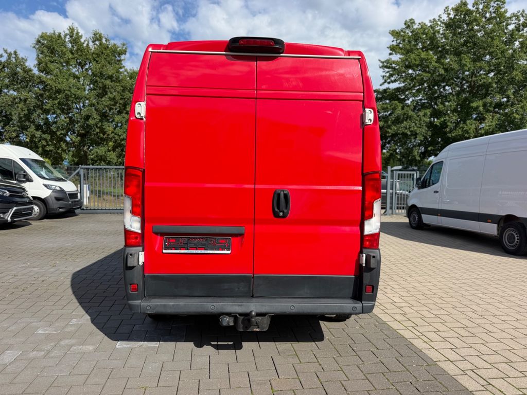 Peugeot BOXER 2021 г. Красный, пробег 43958 км
