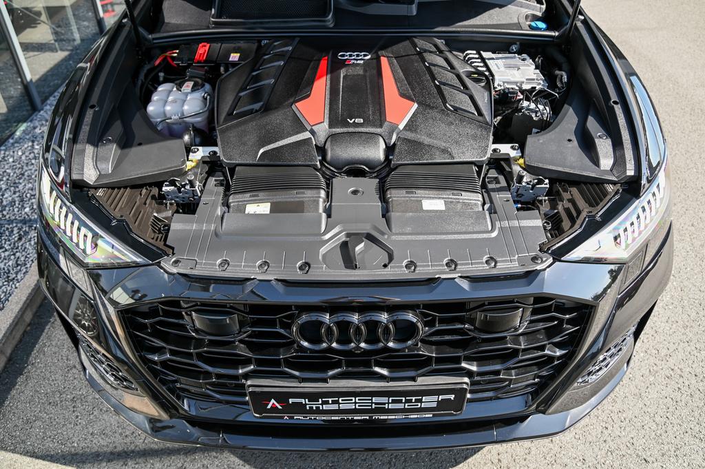 Audi RSQ8 2024 г. Чёрный, пробег 21767 км