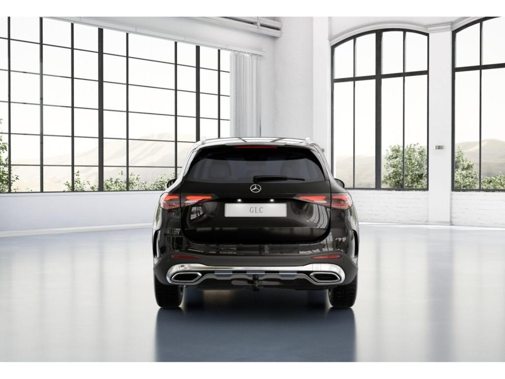 Mercedes-Benz GLC 300 2024 г. Чёрный, пробег 23577 км